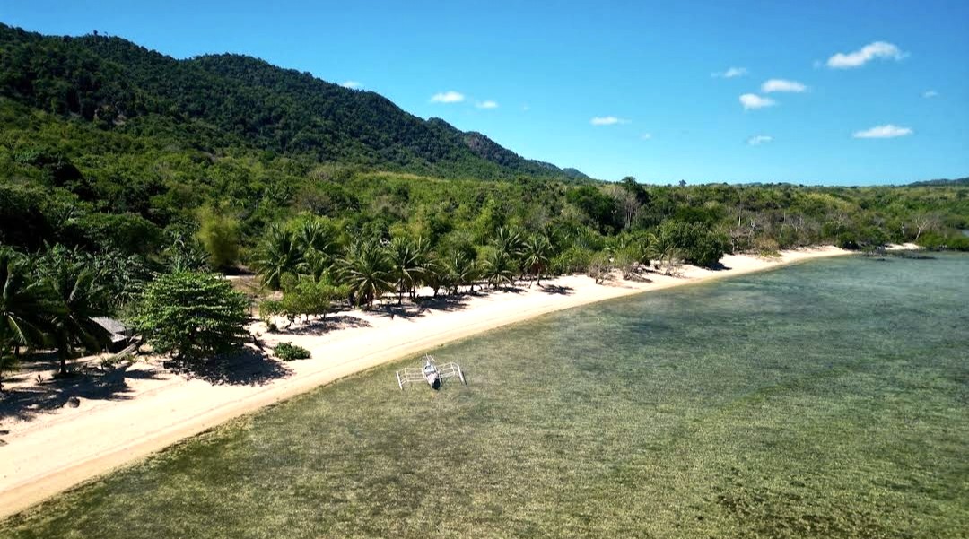 Alito Beach 3
